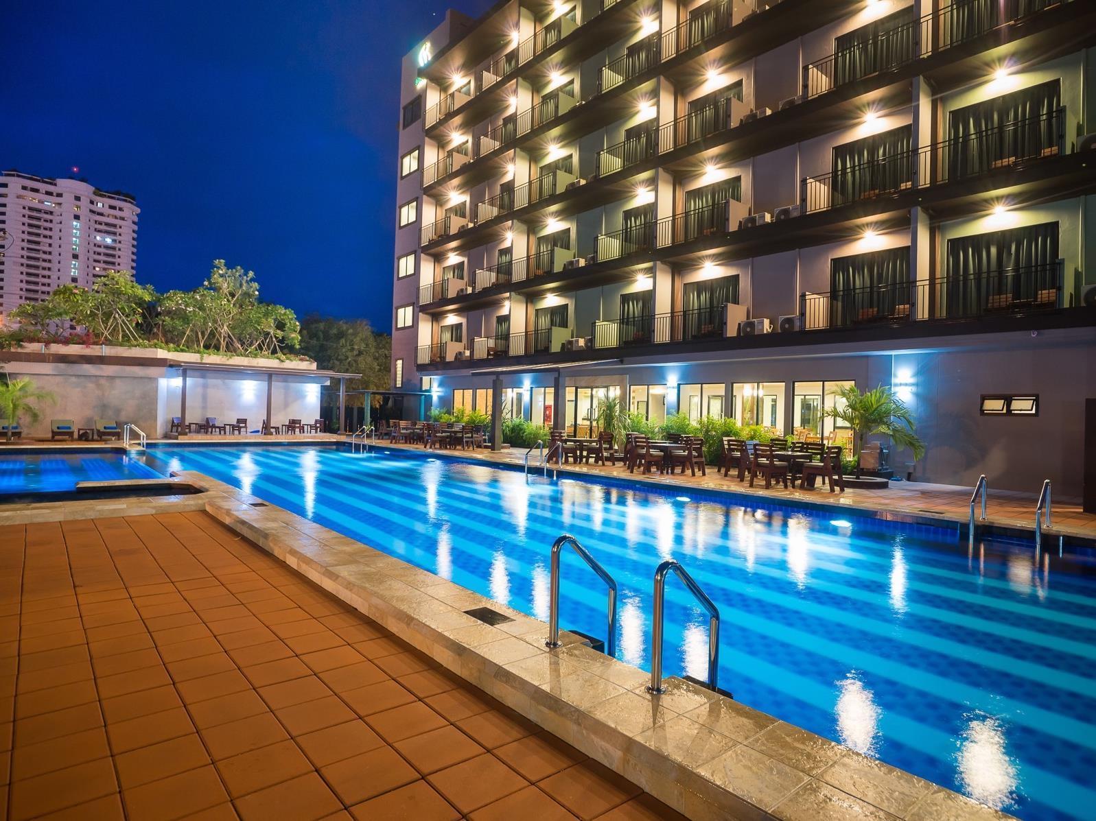 Hotel Savotel Na Chom Thian