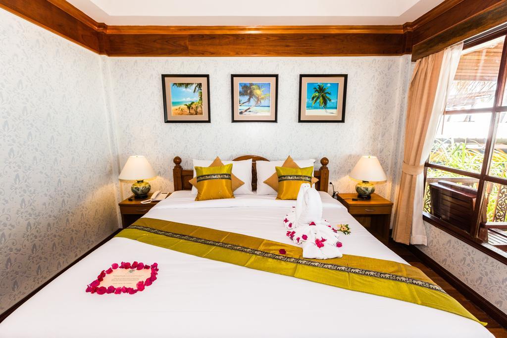 Hotel Coconut 3*