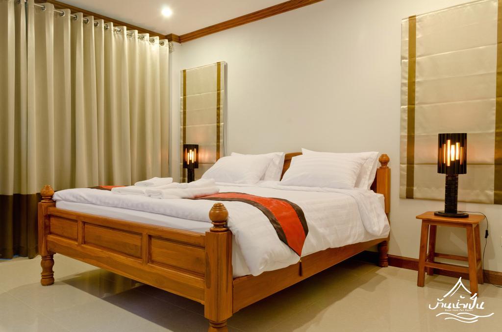 Resort Baan Nam Pen Amphawa
