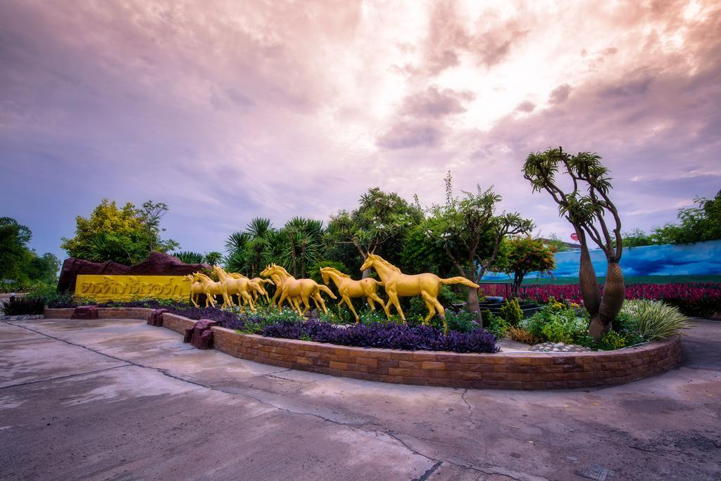 Thansila Resort&garden Buri Ram
