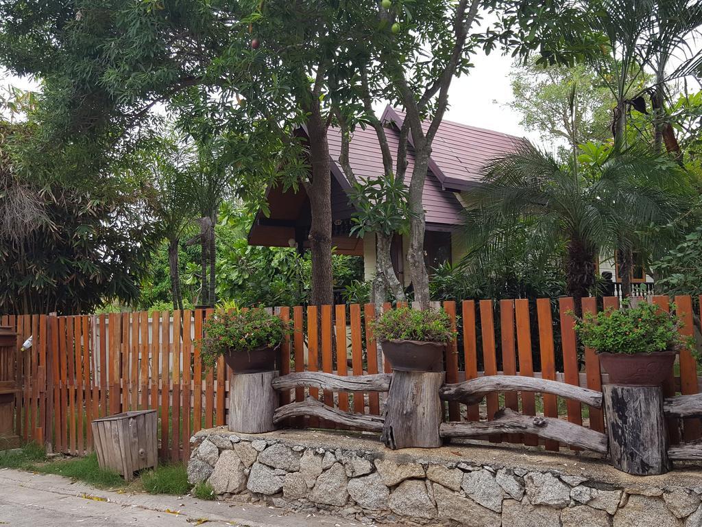 Villa Prachuap Garden View Prachuap Khiri Khan