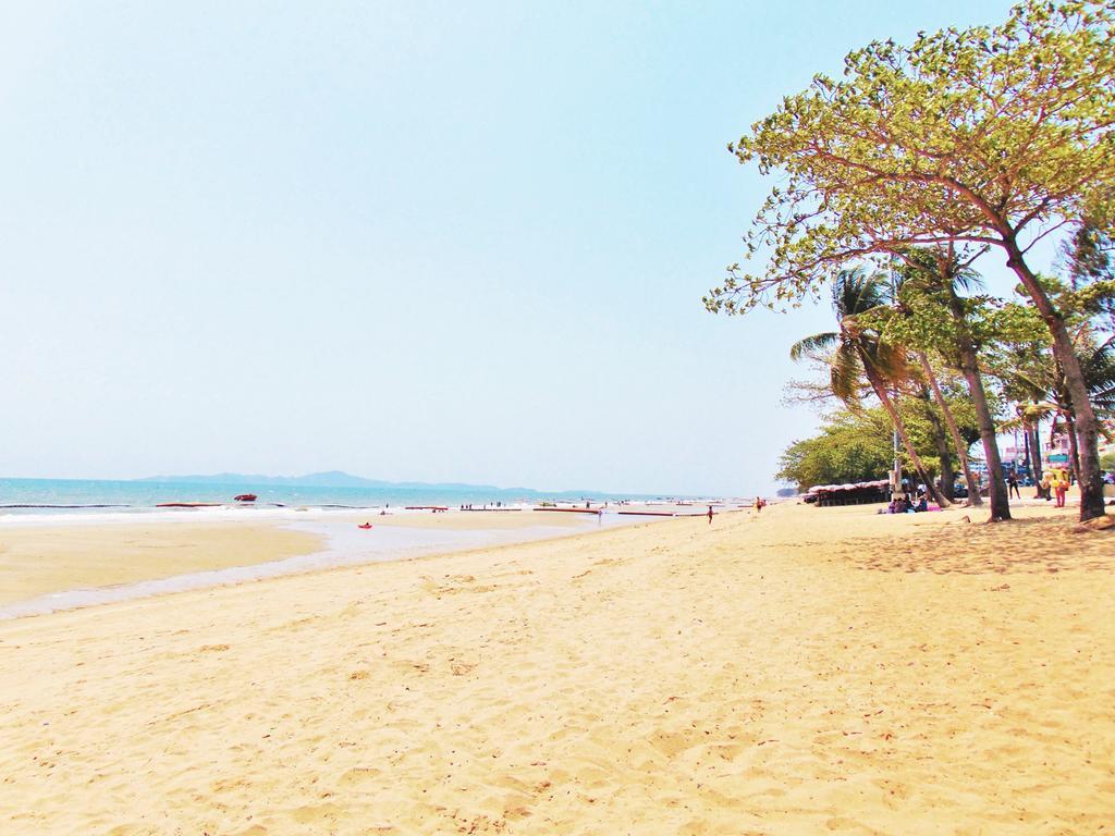 Apartment Sea View Beachfront Pattaya *