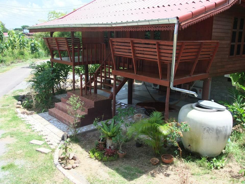 Hotel Khontong 2*
