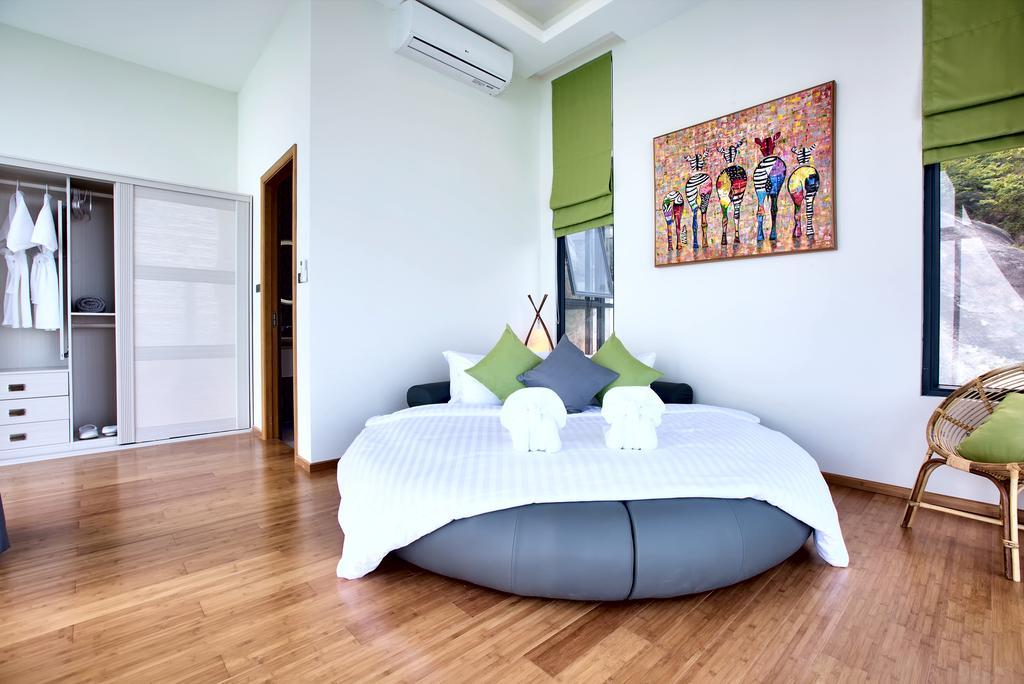 Villa Seawadee - Luxurious, Award-winning Design With Amazing Panoramic Seaview