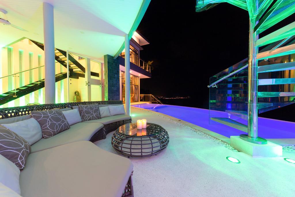 Villa Seawadee - Luxurious, Award-winning Design With Amazing Panoramic Seaview