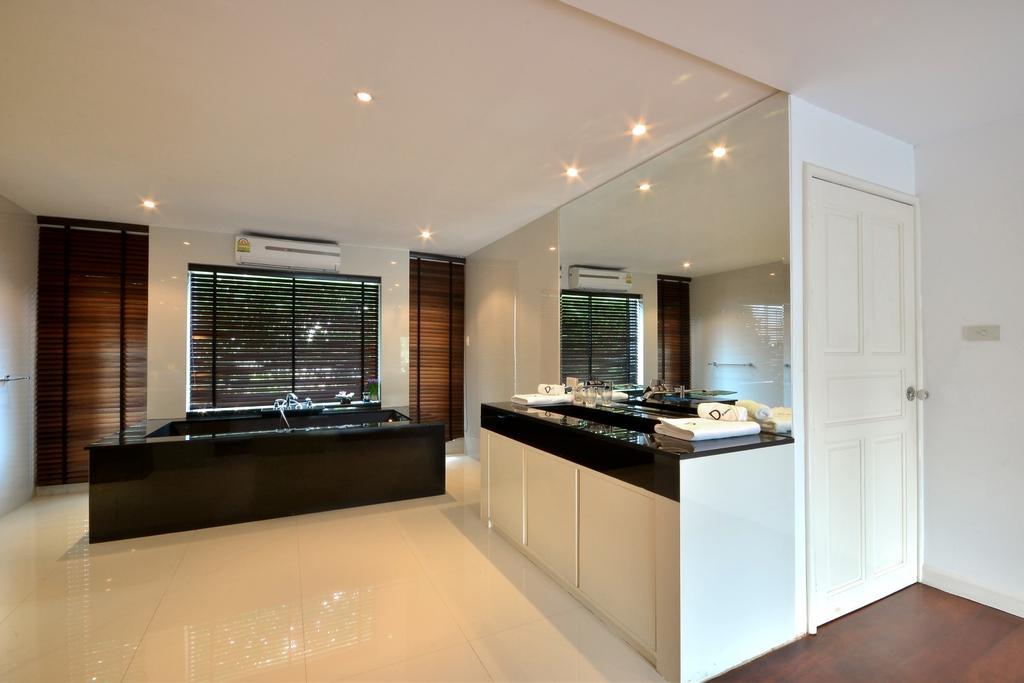Villa Luxury 5 Stars 6 Beds Sattahip