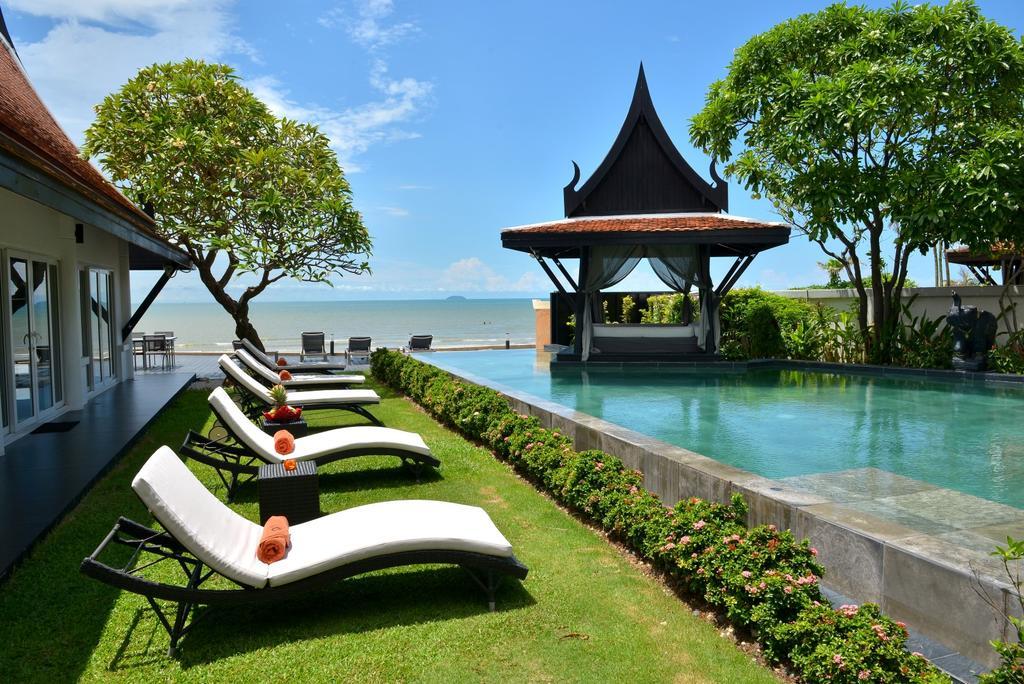 Villa Luxury 5 Stars 6 Beds *