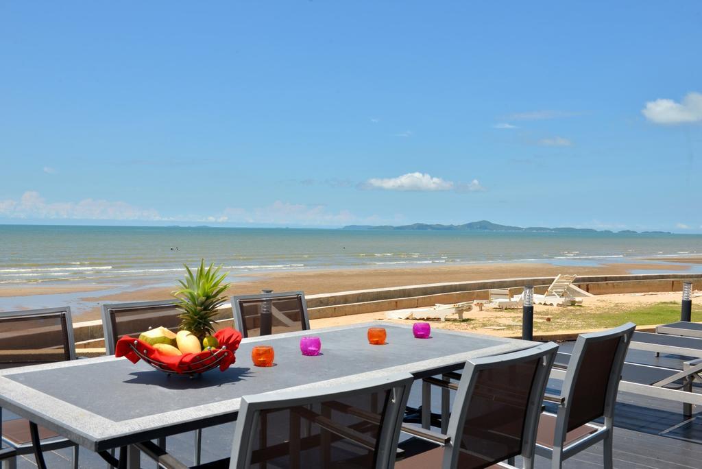 Luxury 5 Stars 6 Beds Sattahip