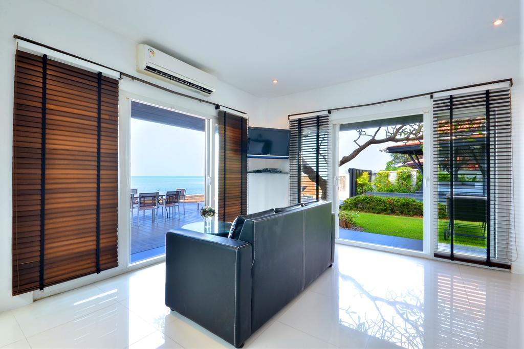 Villa Luxury 5 Stars 6 Beds Sattahip