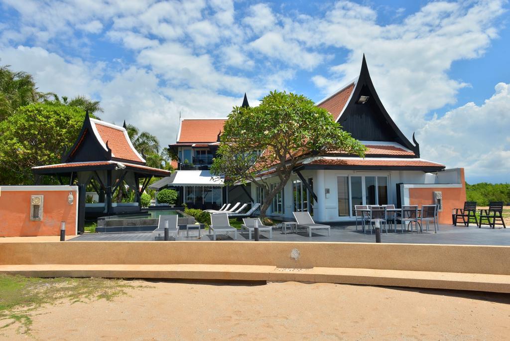 Villa Luxury 5 Stars 6 Beds *