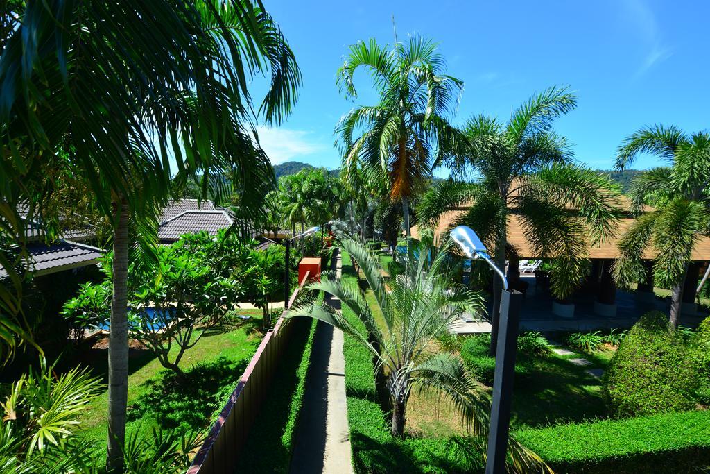 Villa Naiharn Garden Phuket