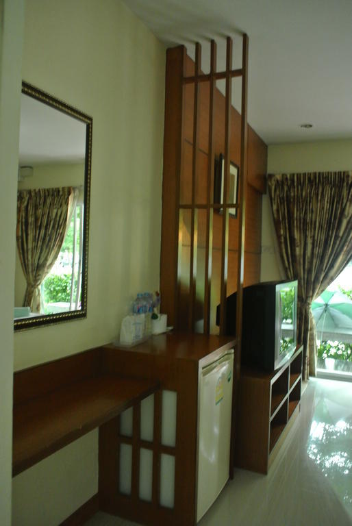 Resort Baan Suan Juree Punsuk 2*