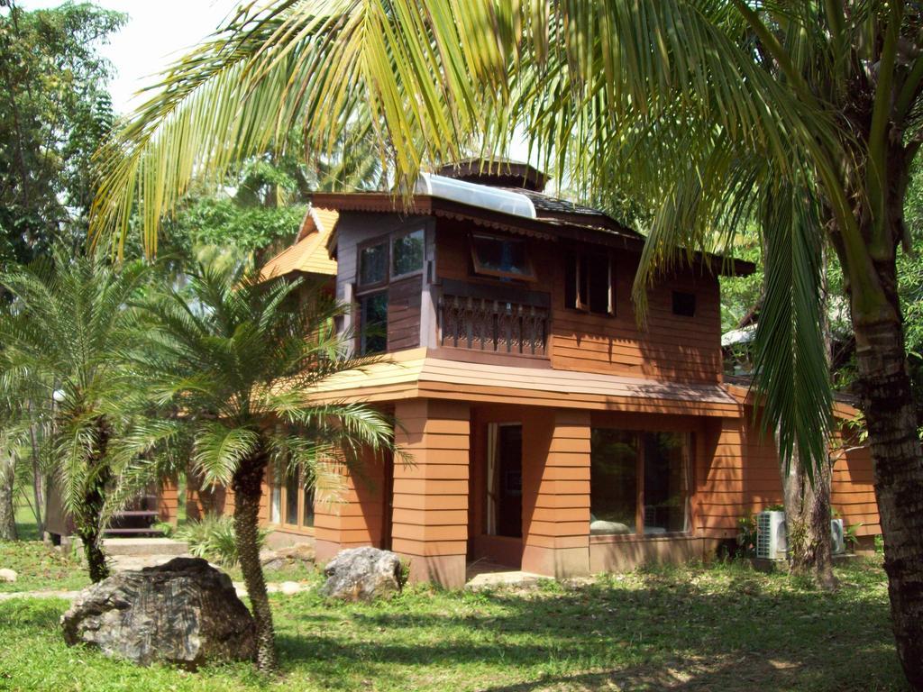 Hotel Aunchaleena Front Resort, Koh Chang