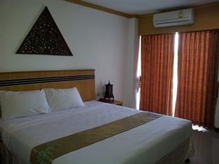 Chanapol Mansion Yai