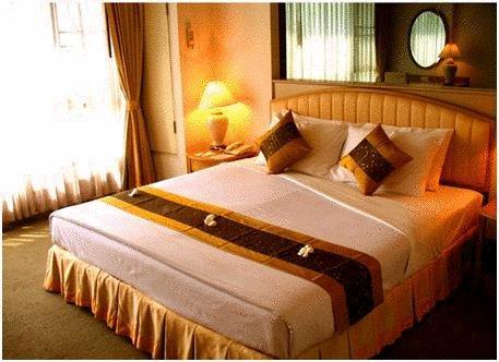 Resort Royal Gems Golf Nakhon Pathom