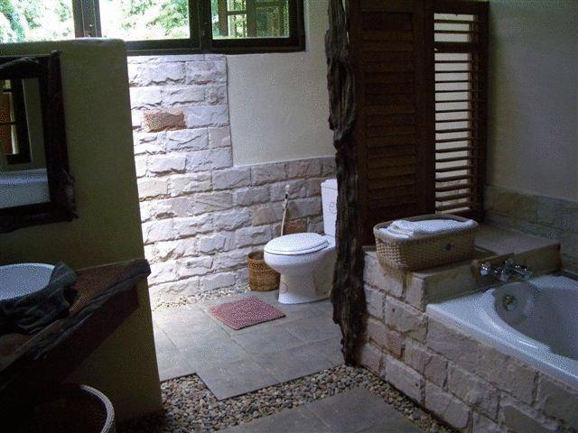Momchailai Forest Retreat Kanchanaburi