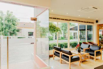Saiyuan Buri Nai Harn By Tropiclook
