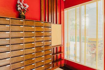 Apartment Saiyuan Buri Nai Harn By Tropiclook *
