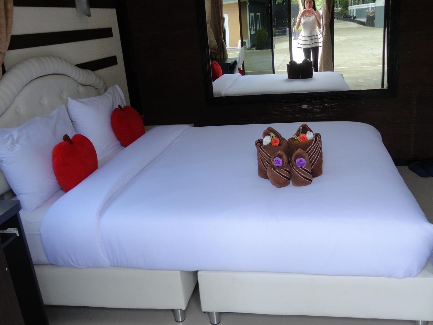 Love You Resort