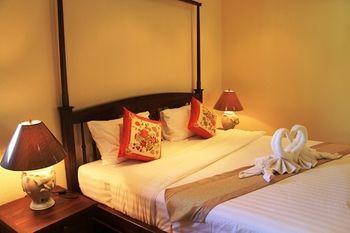 Little Sunshine Boutique & Koh Chang