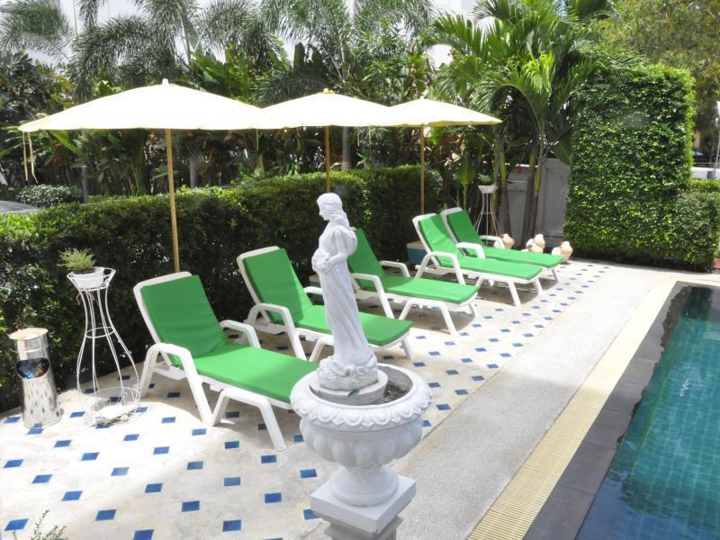 Hotel Oyo 75367 Ud Pattaya 4*