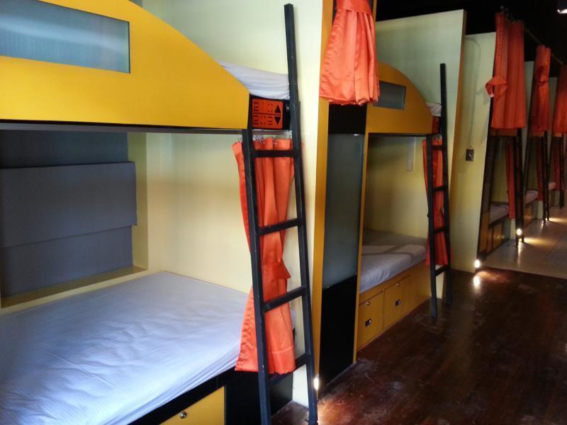 Hostel The Hive Hatyai Hat Yai