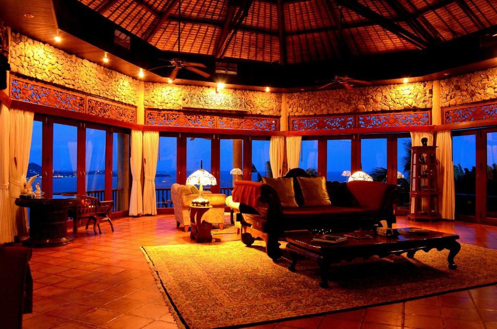 Ed Rock Villa Koh Samui