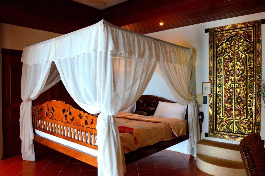 Hotel Ed Rock Villa 3*