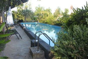 Hotel Pran River View Pran Buri
