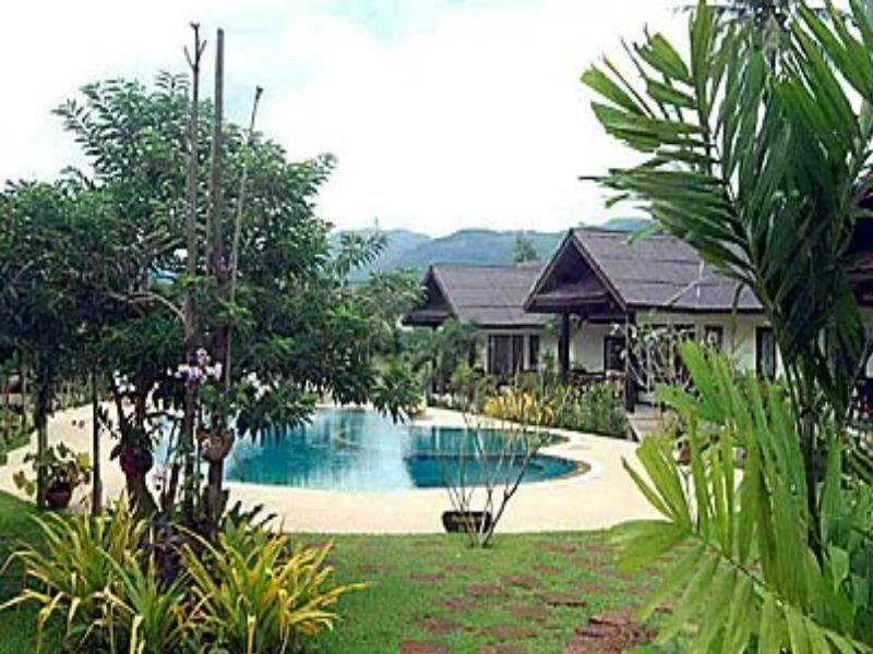Resort Baan Suan 3*