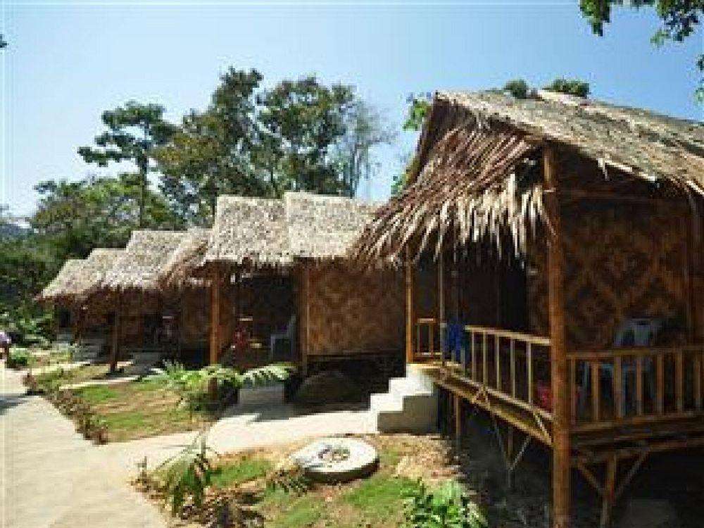 Phutawan Bamboo Phi Phi Don