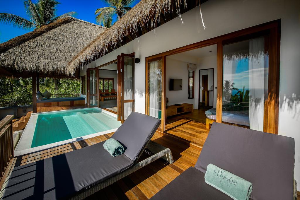 Villa Phandara Luxury Pool