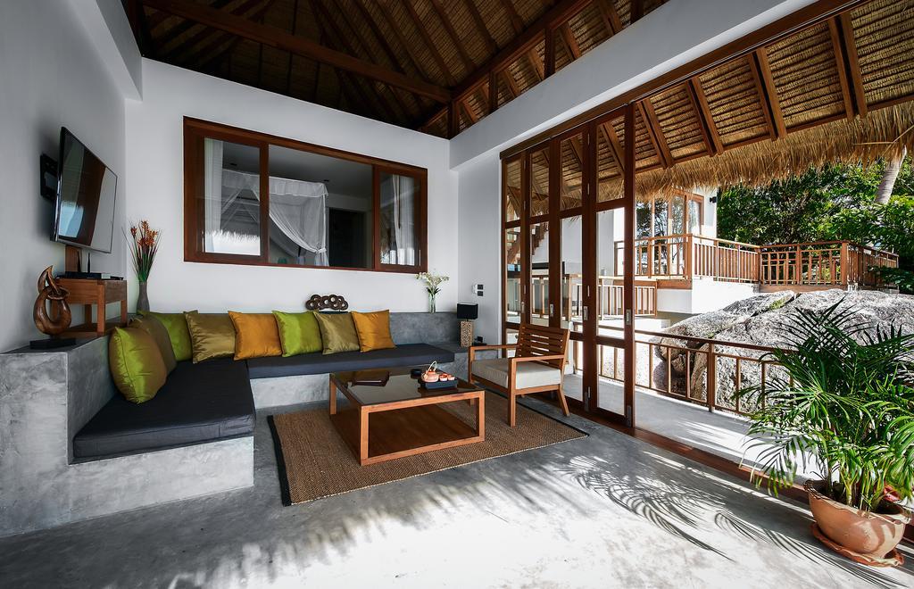 Villa Phandara Luxury Pool