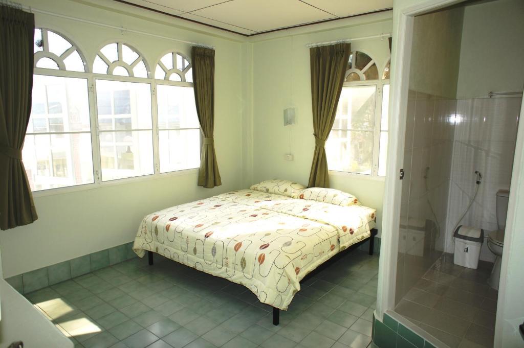Guest house Roo Poo Koh Kho Khao Island
