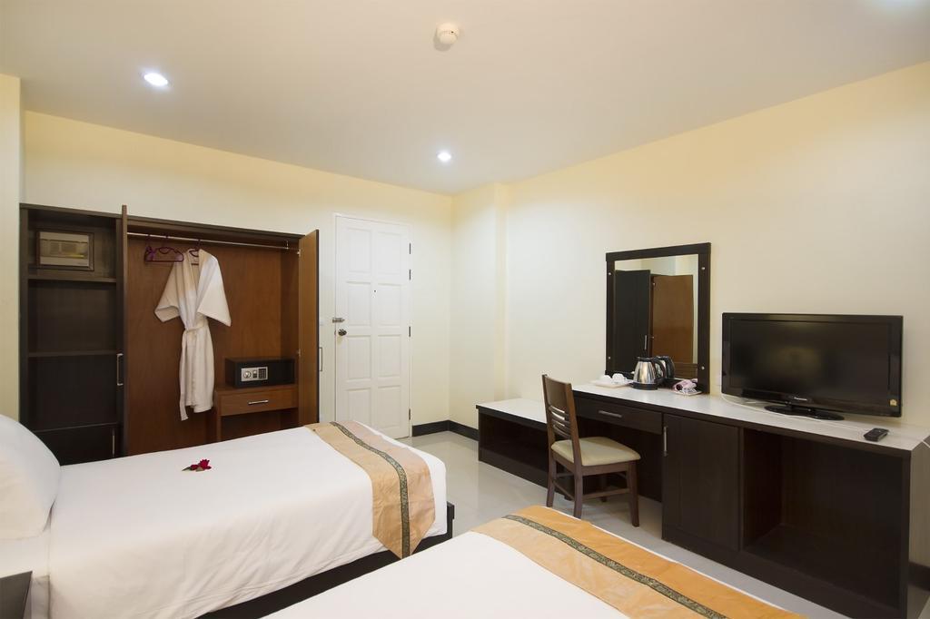 Hotel Santiphap & 4*