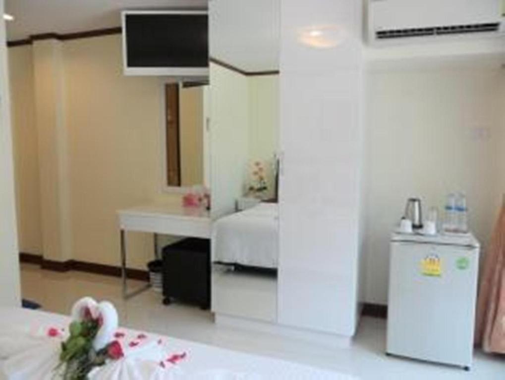 Guest house Miracle House 2*