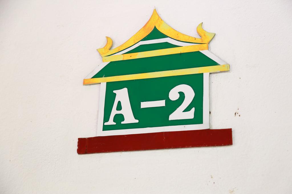 Hotel Reuanthai Village