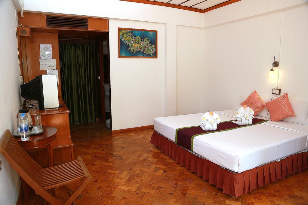 Hotel Reuanthai Village Bophut