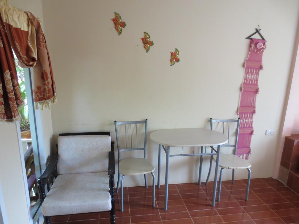 Resort Ban Tonnam Suan Phueng