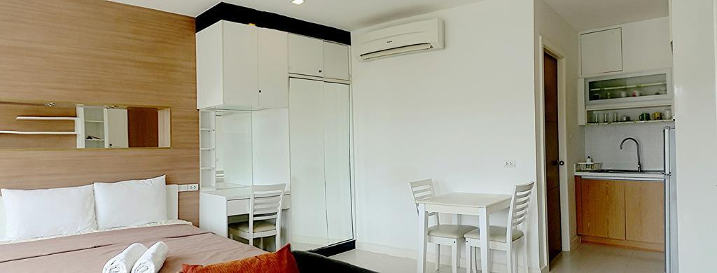 Apartment The Seacraze Hua-Hin By Montri C. *