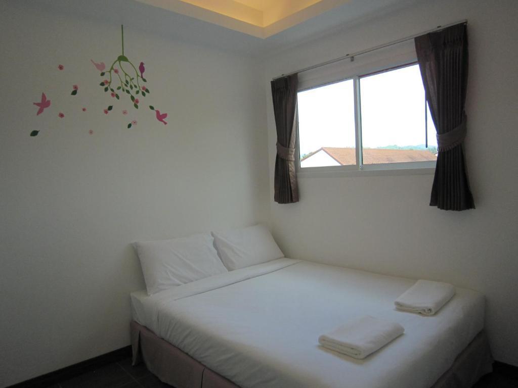 Hotel White Cat 2*