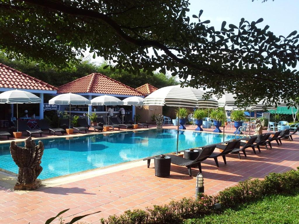 Pictory Garden Resort