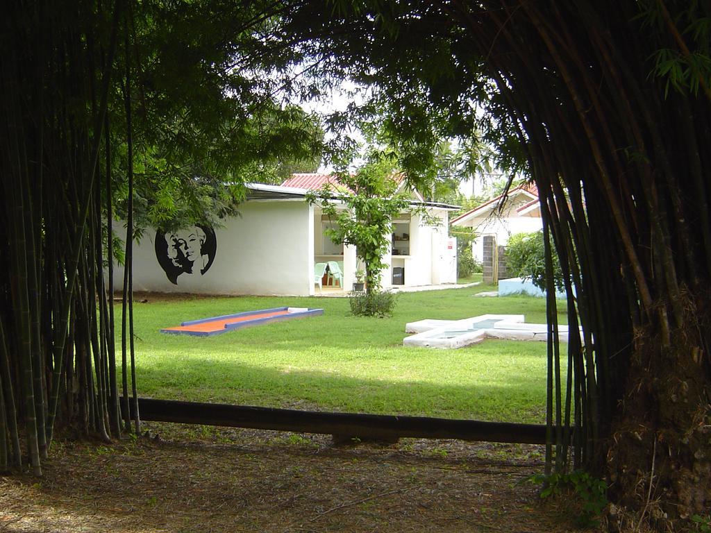 Resort Mini-golf **** &