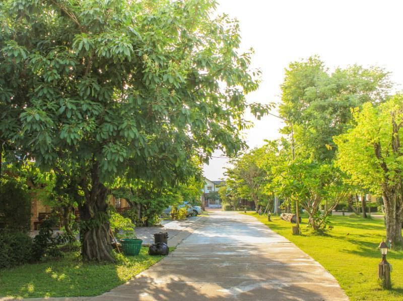Resort Maiyai - Big Tree Kamphaeng Phet
