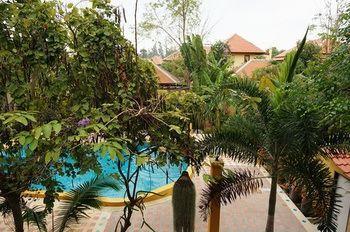 Hotel Baanbali Ban Pru Yai