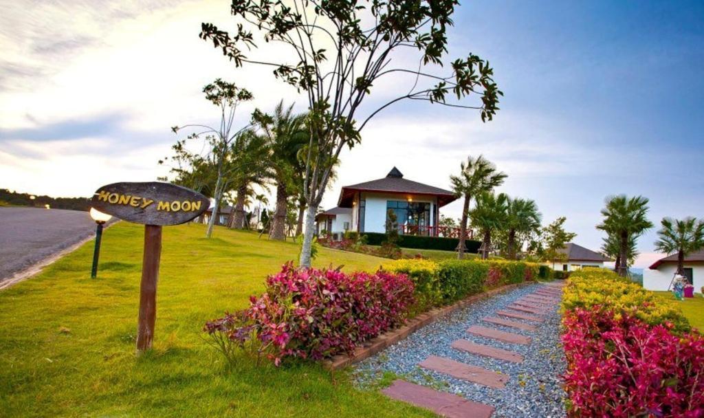 Chantara Valley Resort Wang Nam Khiao