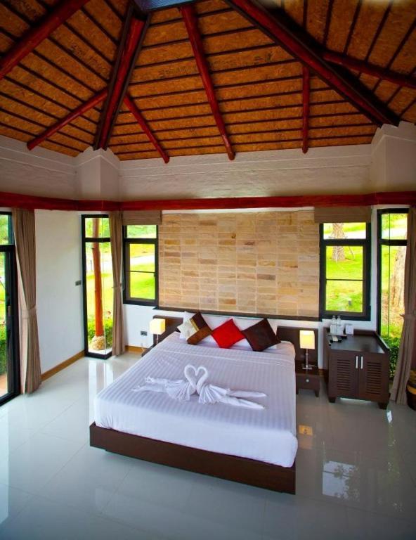 Chantara Valley Resort Wang Nam Khiao