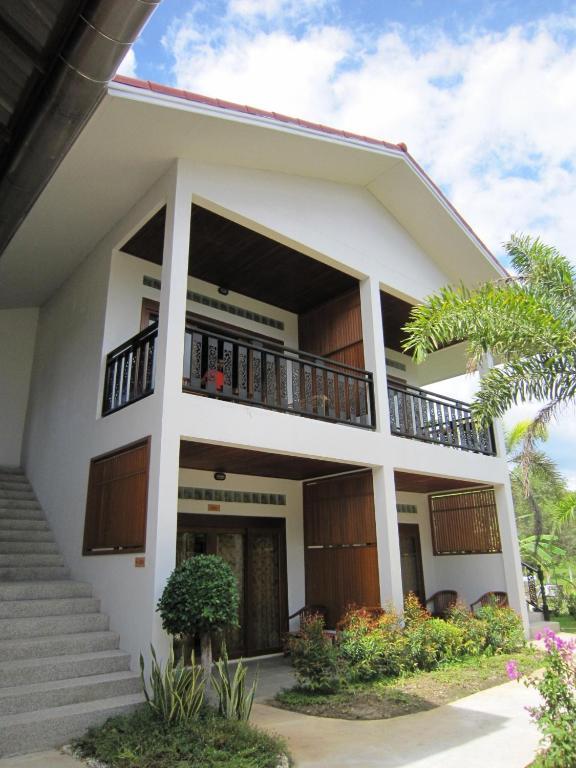 Pratum Resort Khao Lak