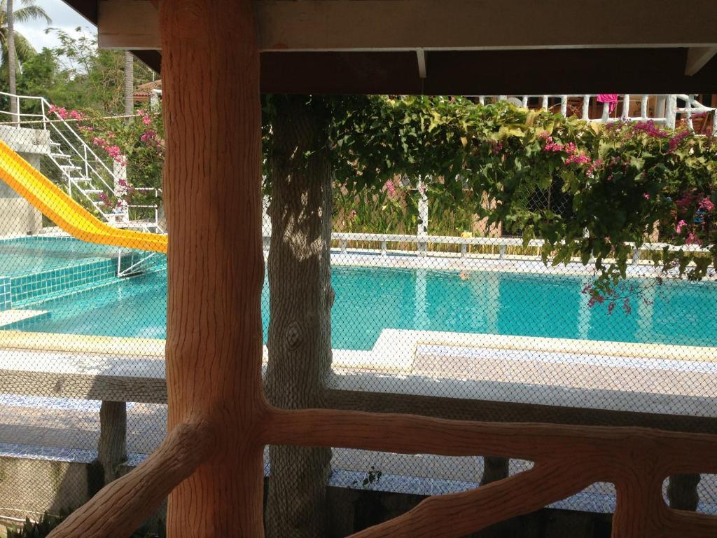 Paradise 3* Haad Rin