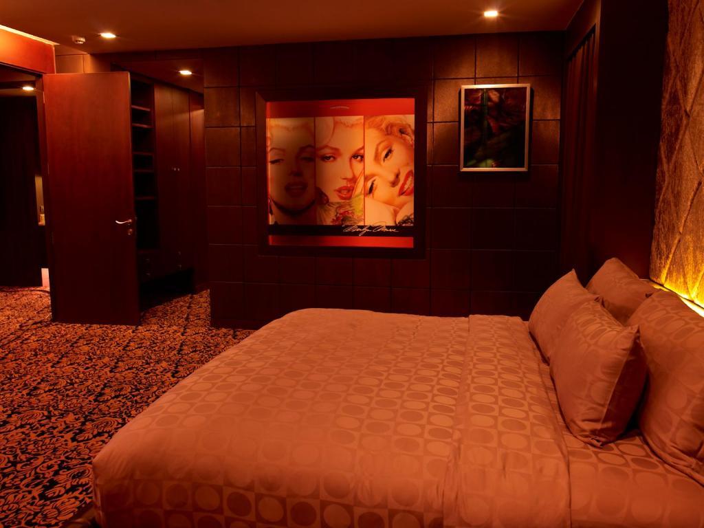 Hotel Maleewana &